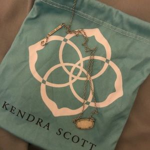Kendra Scott necklace